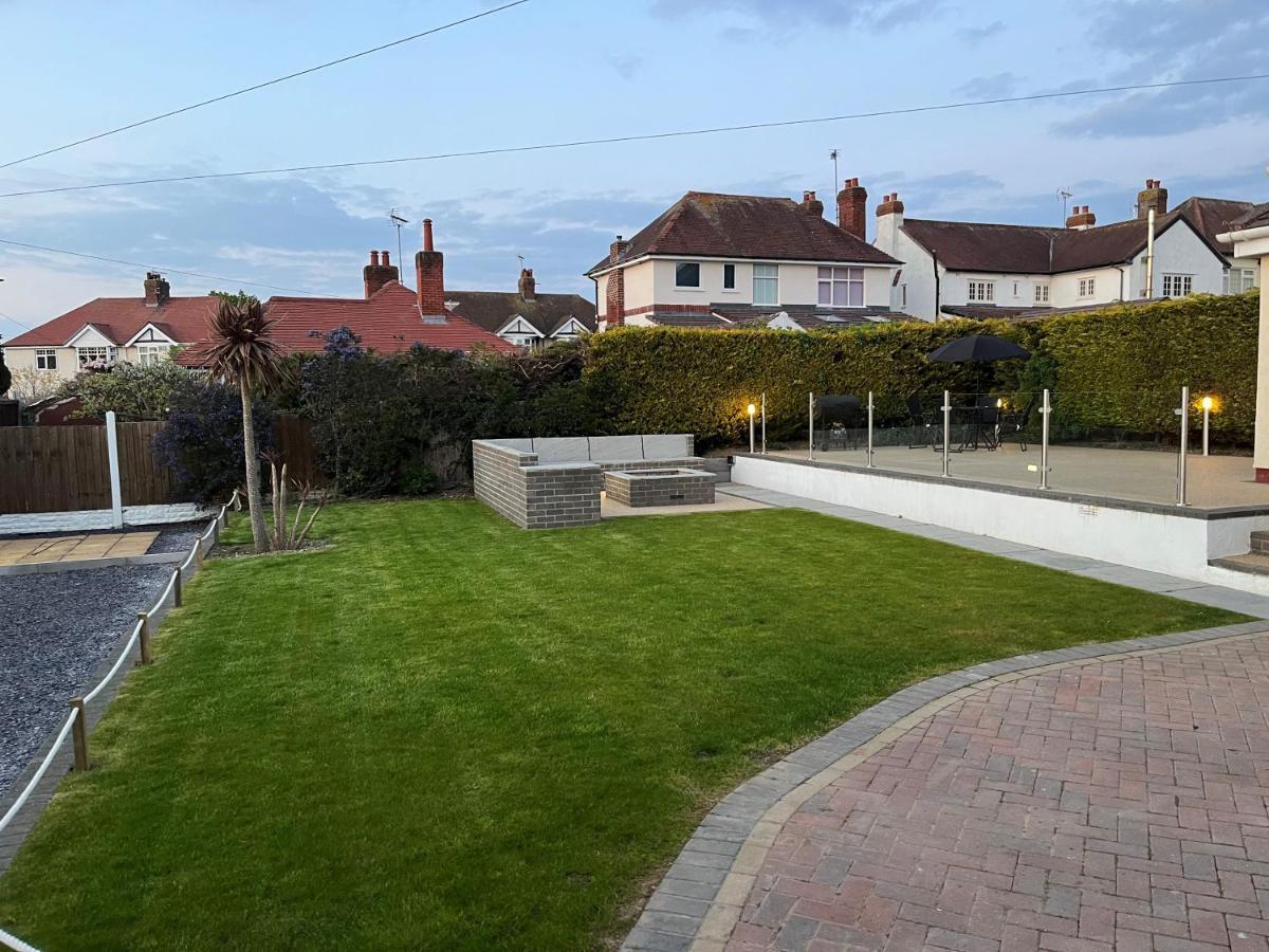 Lovely 3 Bedroom Home In Rhos On Sea Rhôs-on-Sea Exterior foto